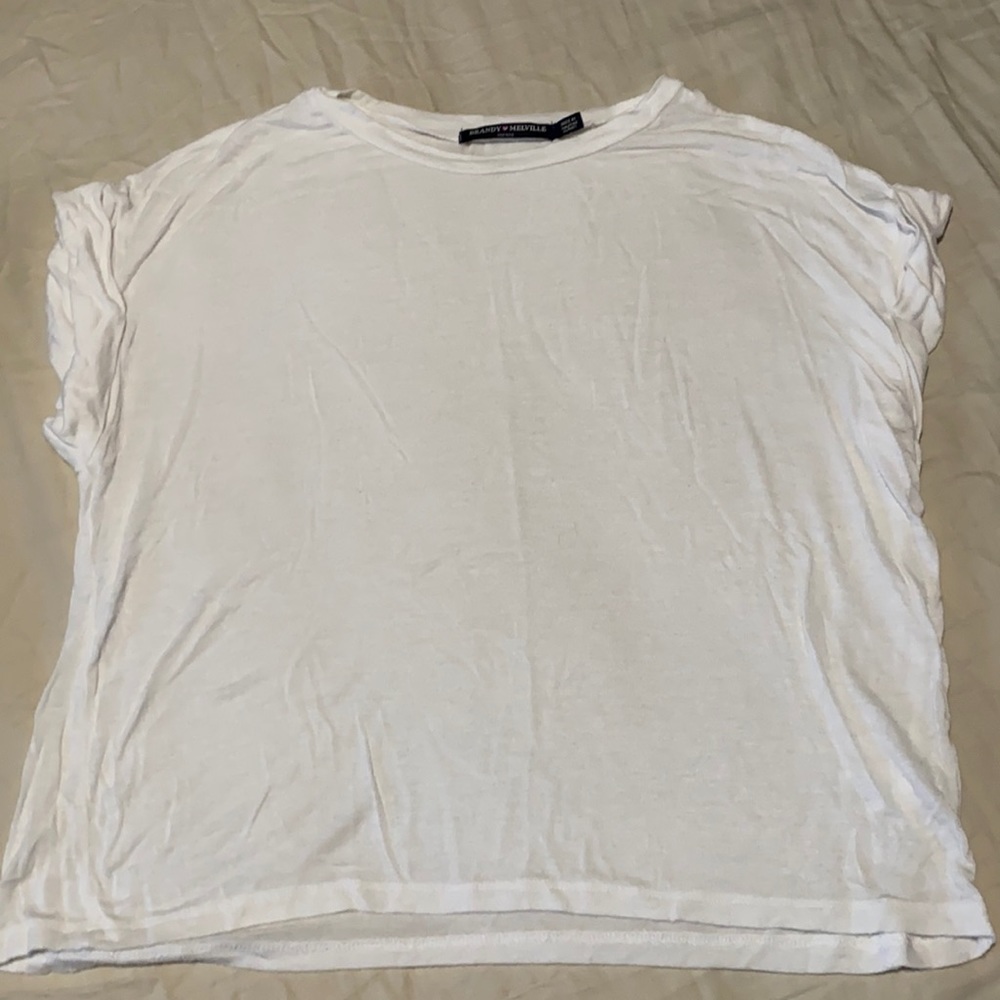 Brandy Melville cropped boxy tee